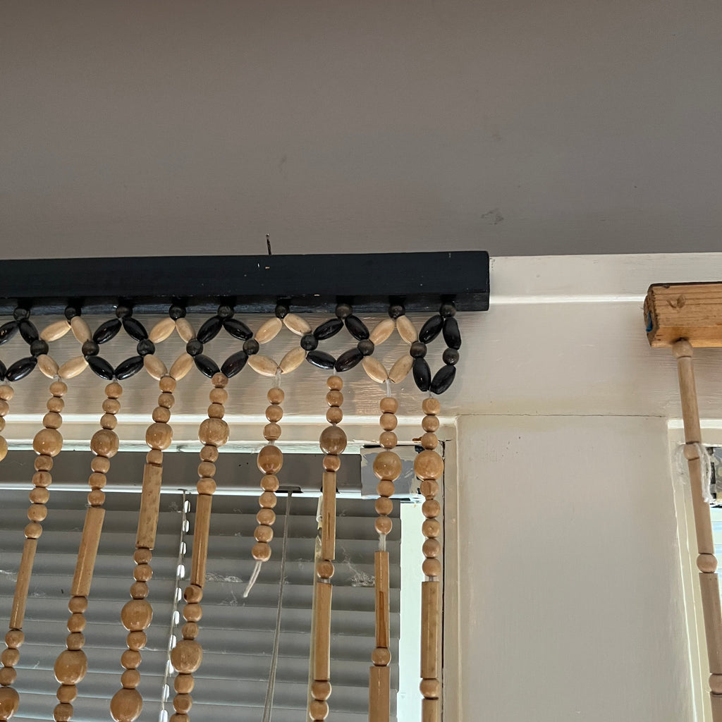 E216 Vintage beaded curtain