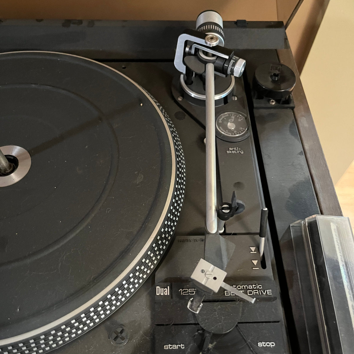 E339 As is record player and DJ system