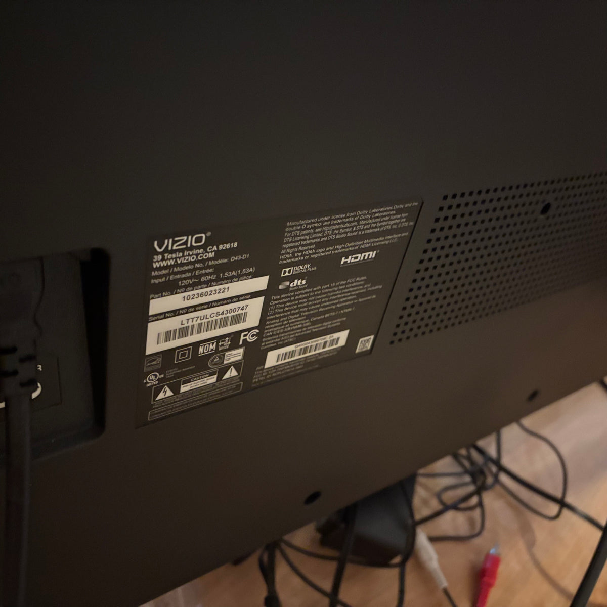 Y121 43” Vizio smart TV (2016)