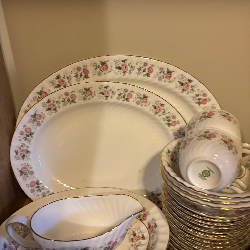 Y125 88 Piece Vintage Minton Spring Bouquet china grouping
