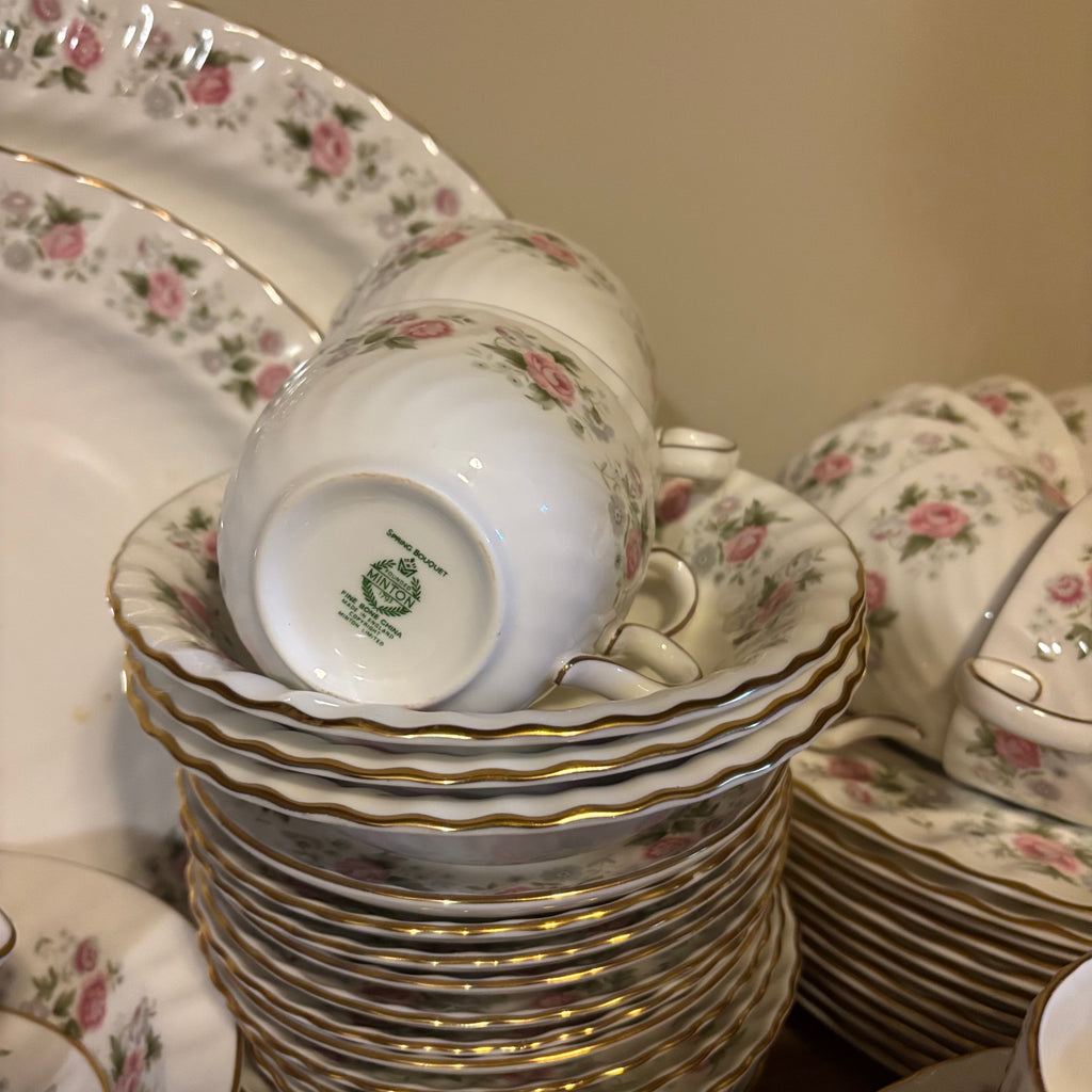 Y125 88 Piece Vintage Minton Spring Bouquet china grouping