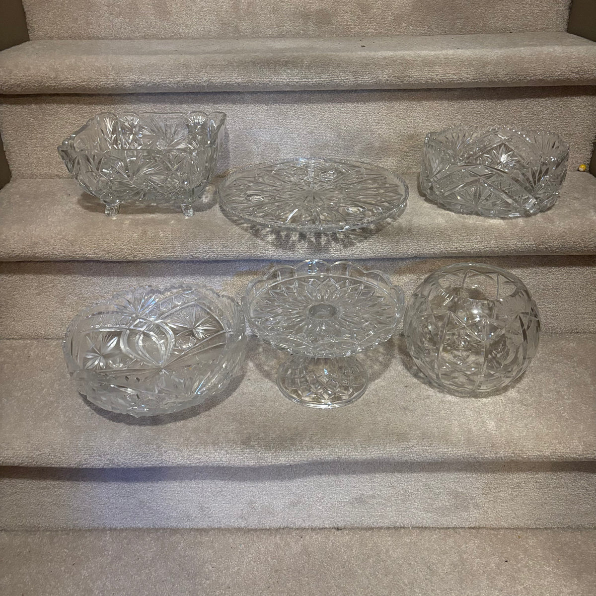 Y128 Vintage Crystal Grouping