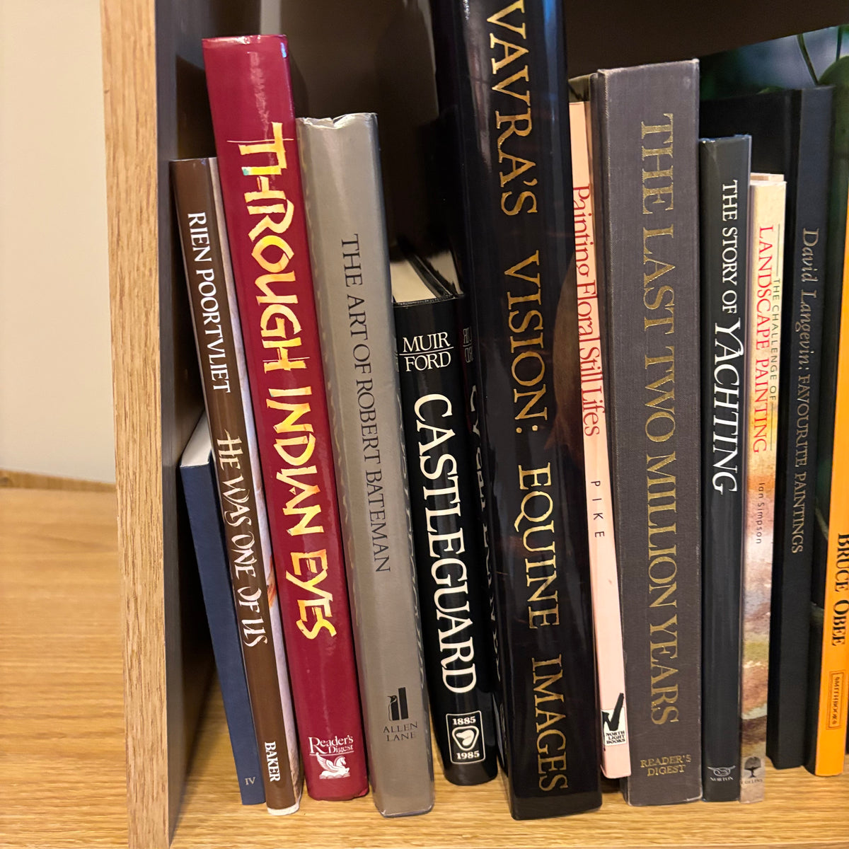 Y129 Art Books Grouping