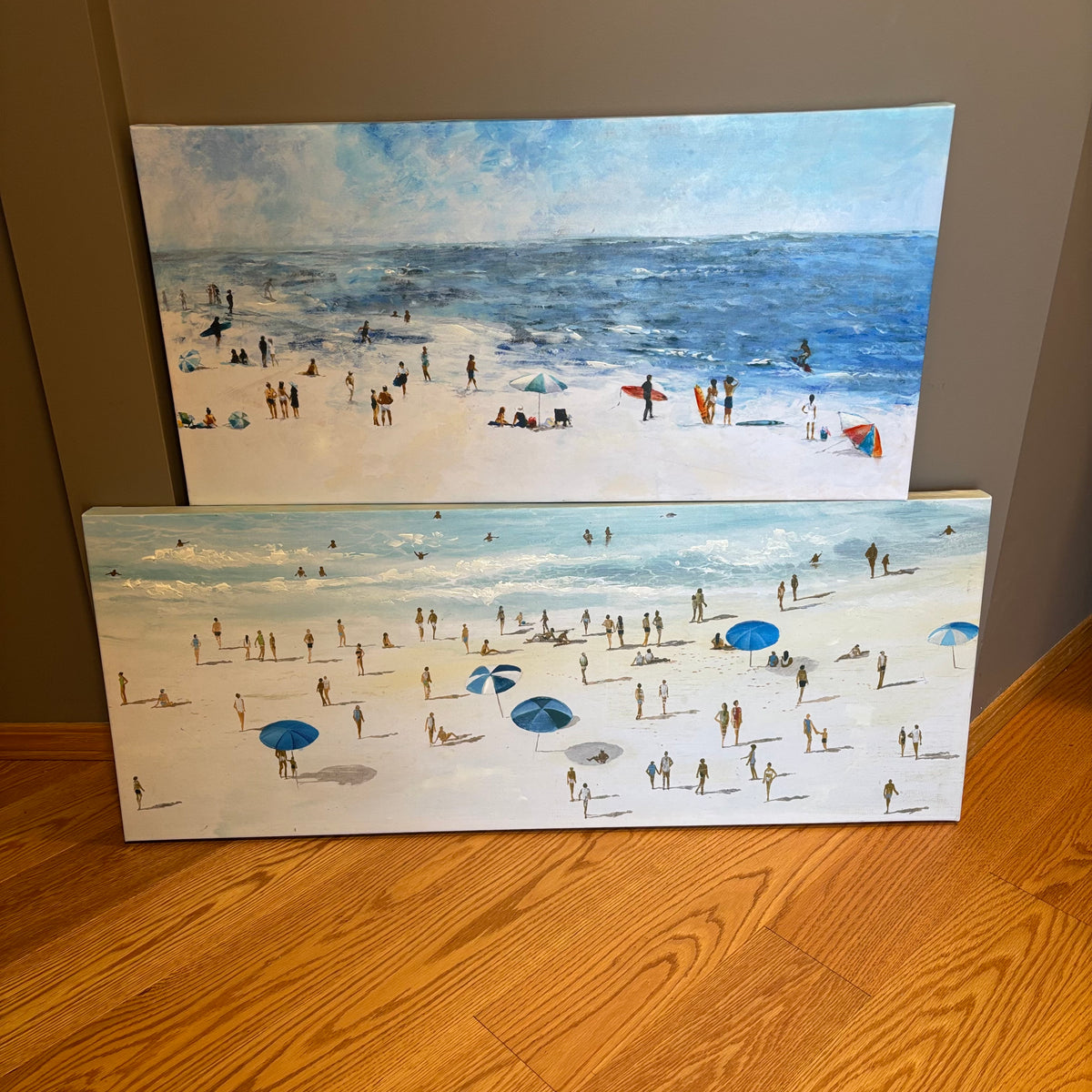 Y137 Set of 2 canvas artworks (beach scenes)