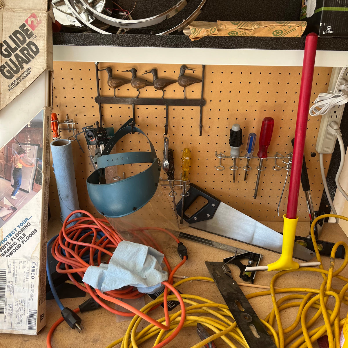 Y336 Garage Grouping (workbench and more)