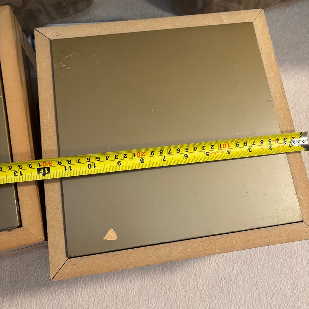 Y140 Artist Grouping (stacking display stands and more)