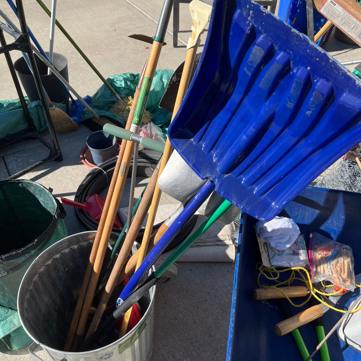 Y338 Garage Grouping (buckets, brooms and more)