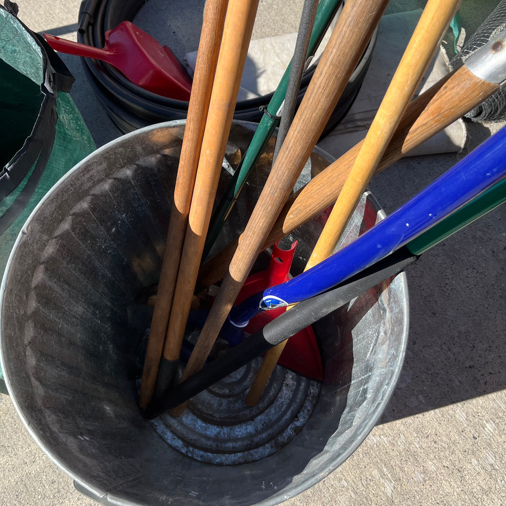 Y338 Garage Grouping (buckets, brooms and more)