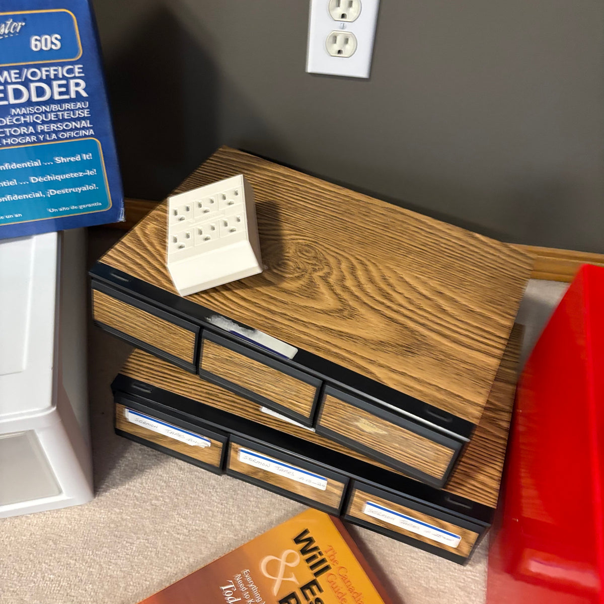 Y151 Office Grouping (cassette storage cases and more)