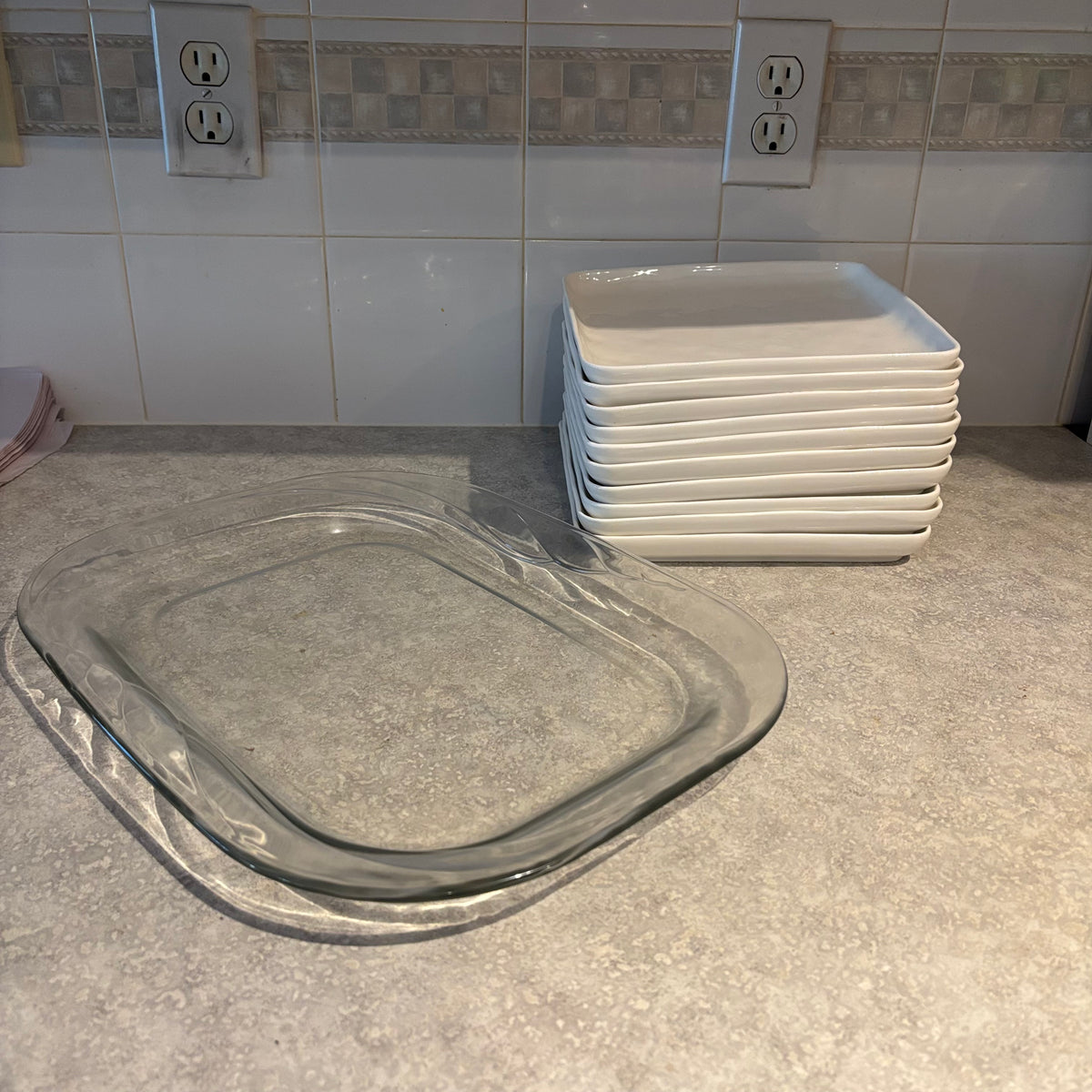 Y152 Kitchen Grouping (square plates )