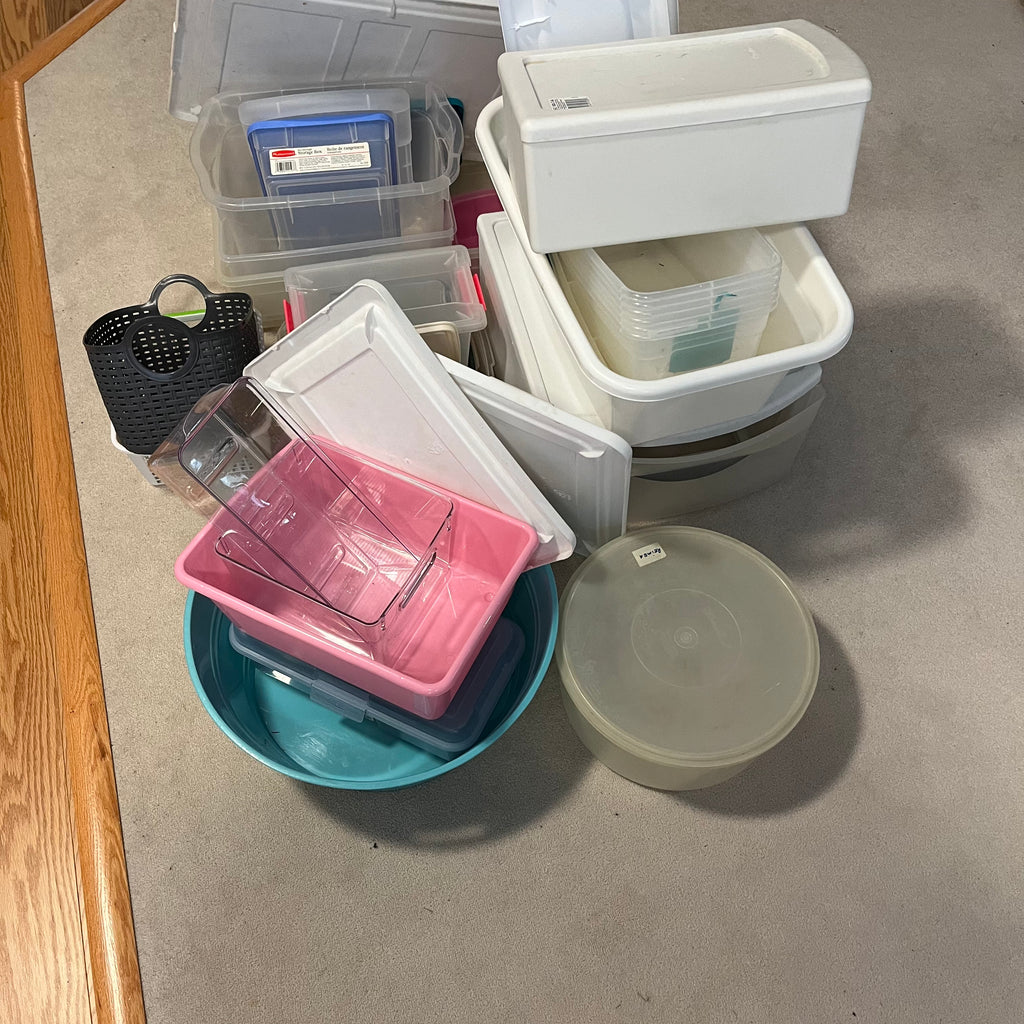 Y352 Storage Grouping (small plastic totes and more)