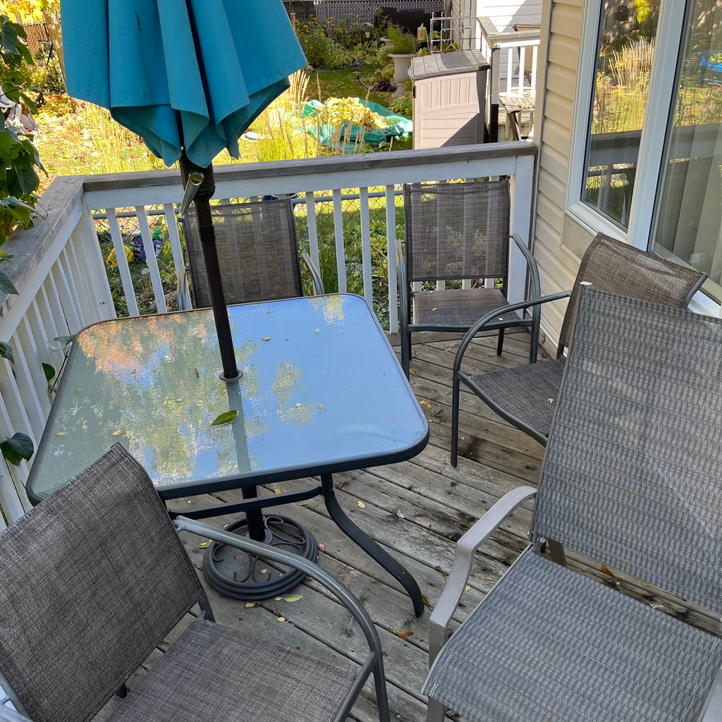 Y355 7 Piece Patio Set (five chairs, table, umbrella and stand)