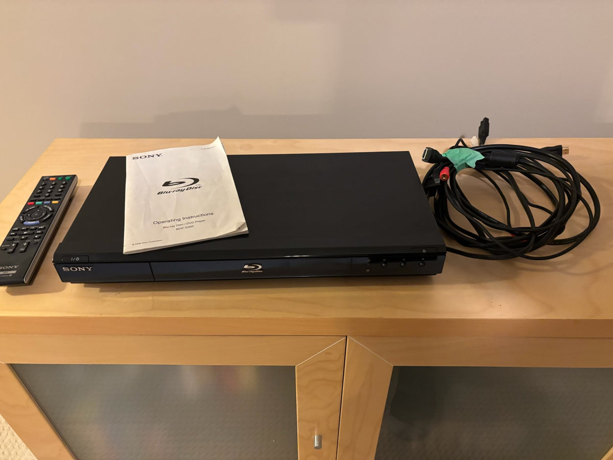 B201 Sony Blu-Ray Disc player