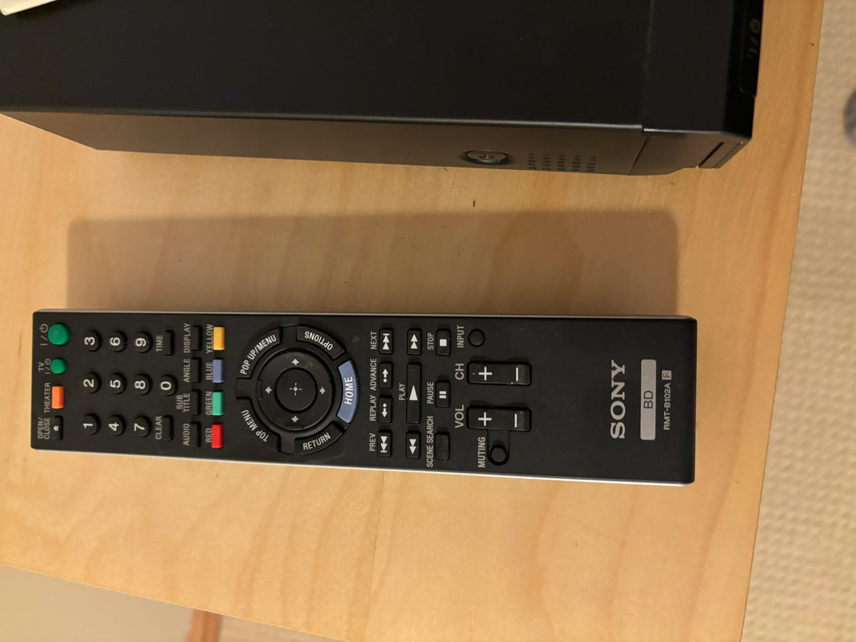B201 Sony Blu-Ray Disc player