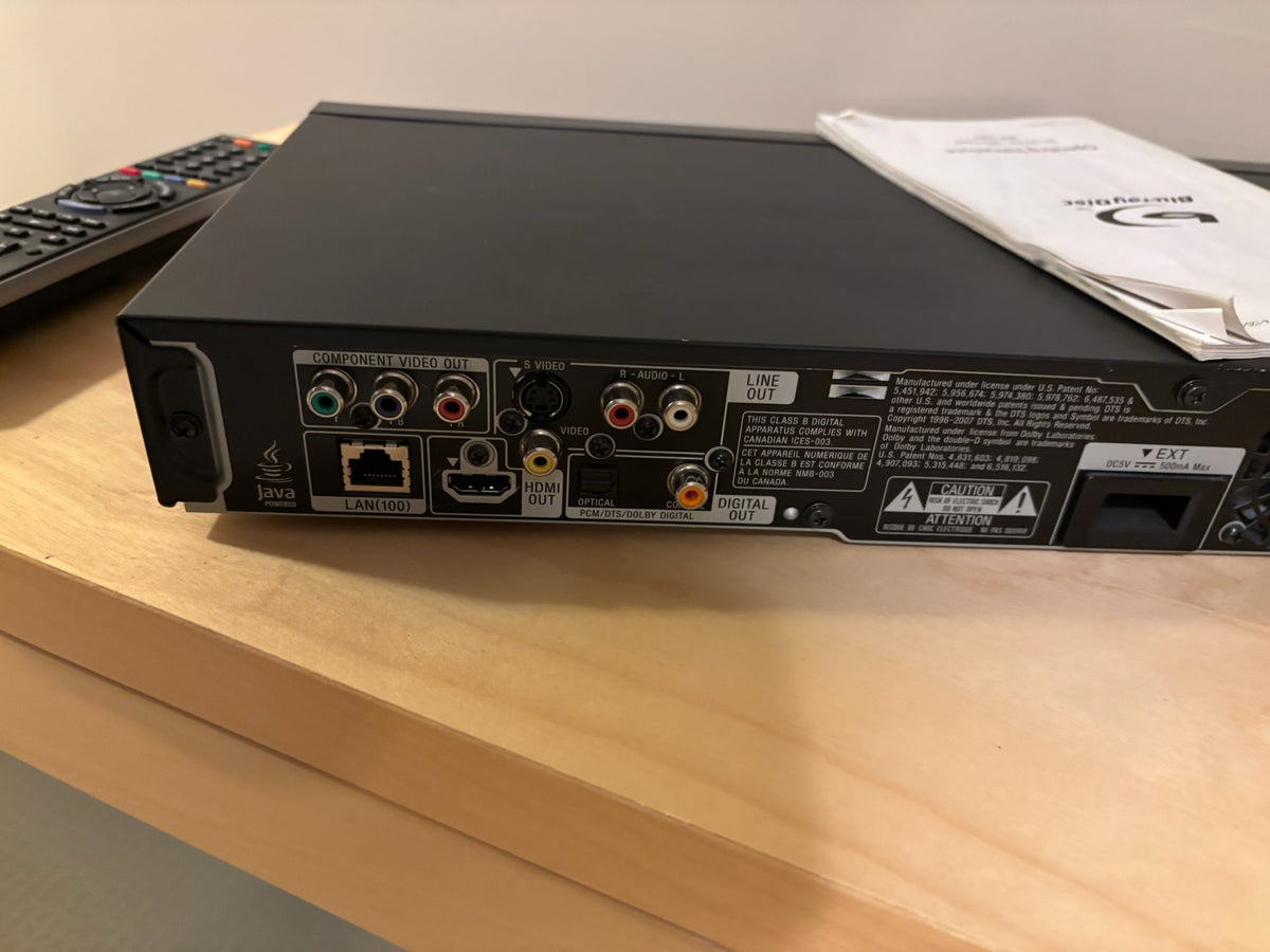 B201 Sony Blu-Ray Disc player
