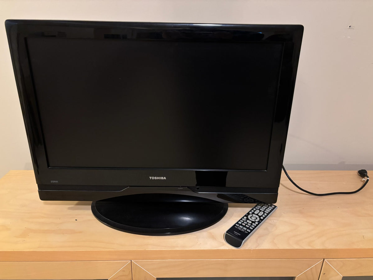 B202 26” Toshiba TV 26AV500U