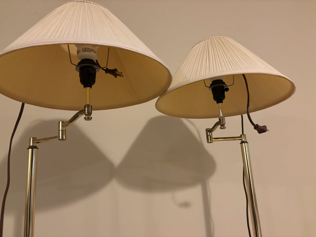 B208 Set of 2 vintage brass finish floor lamps with white shades