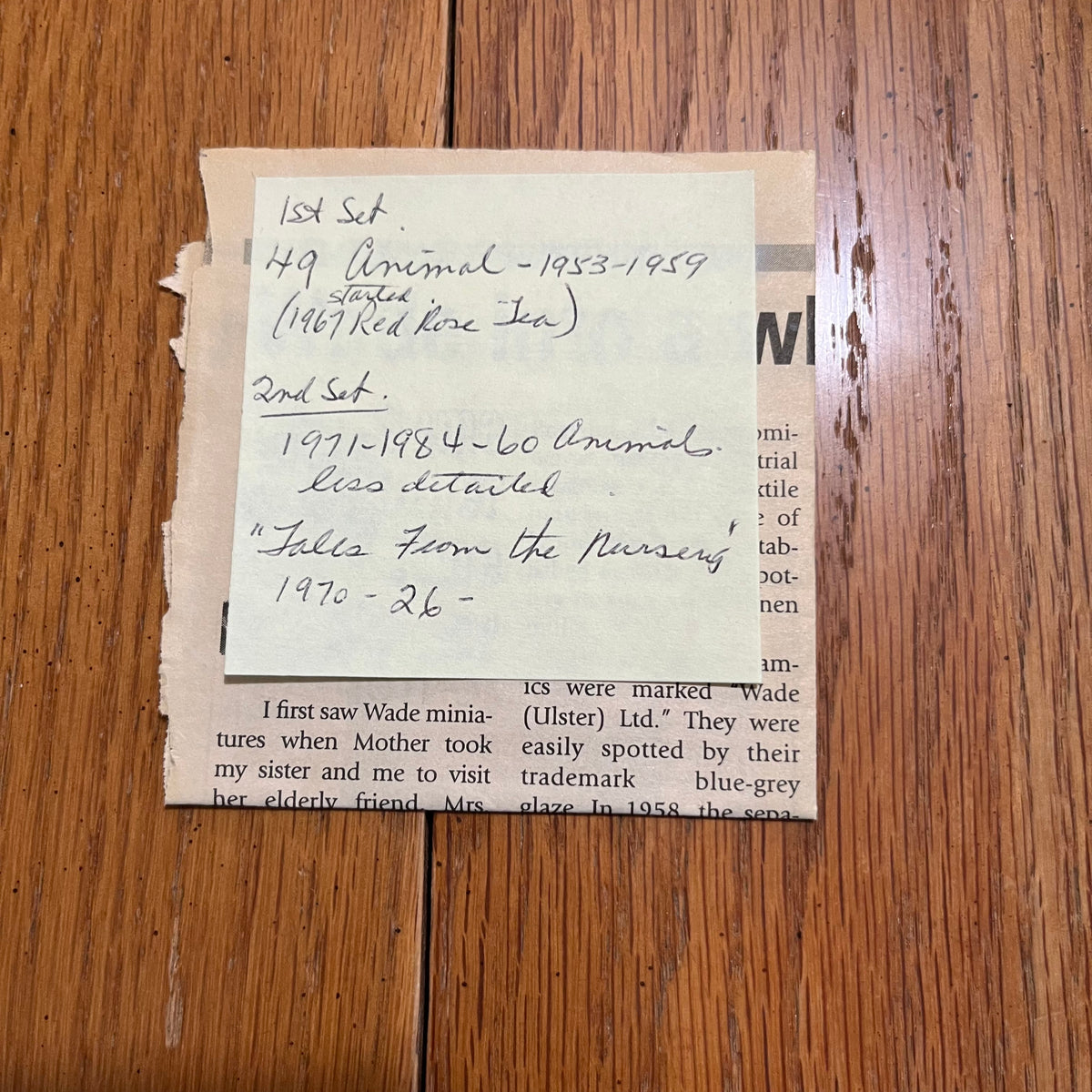 B309 Vintage Wade figurines grouping