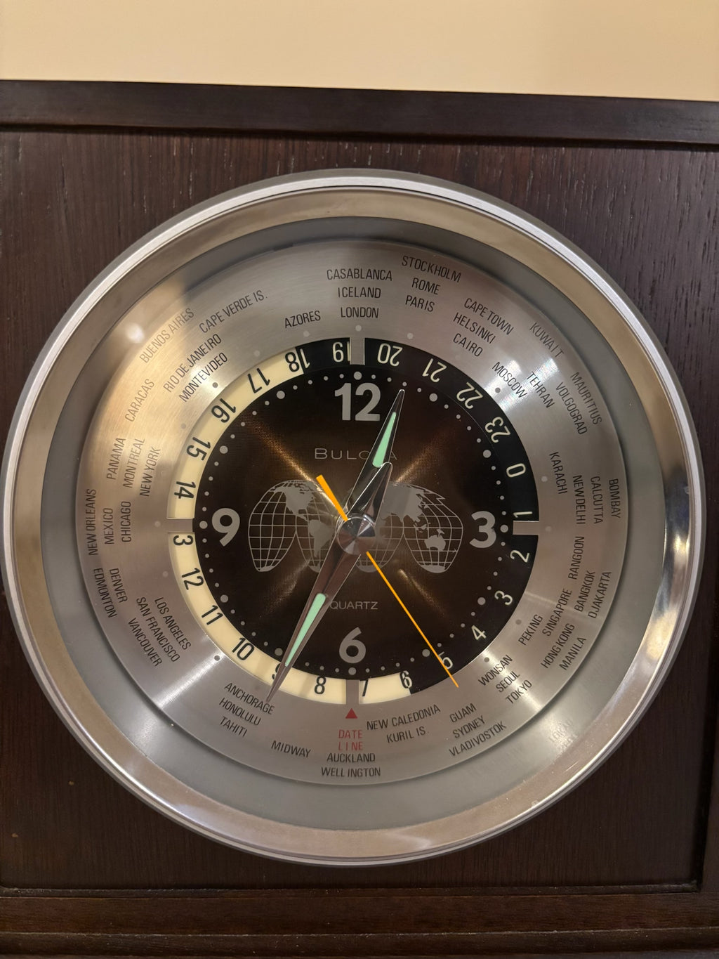 B215 Vintage Grouping (Bulova Word Desk clock and more)