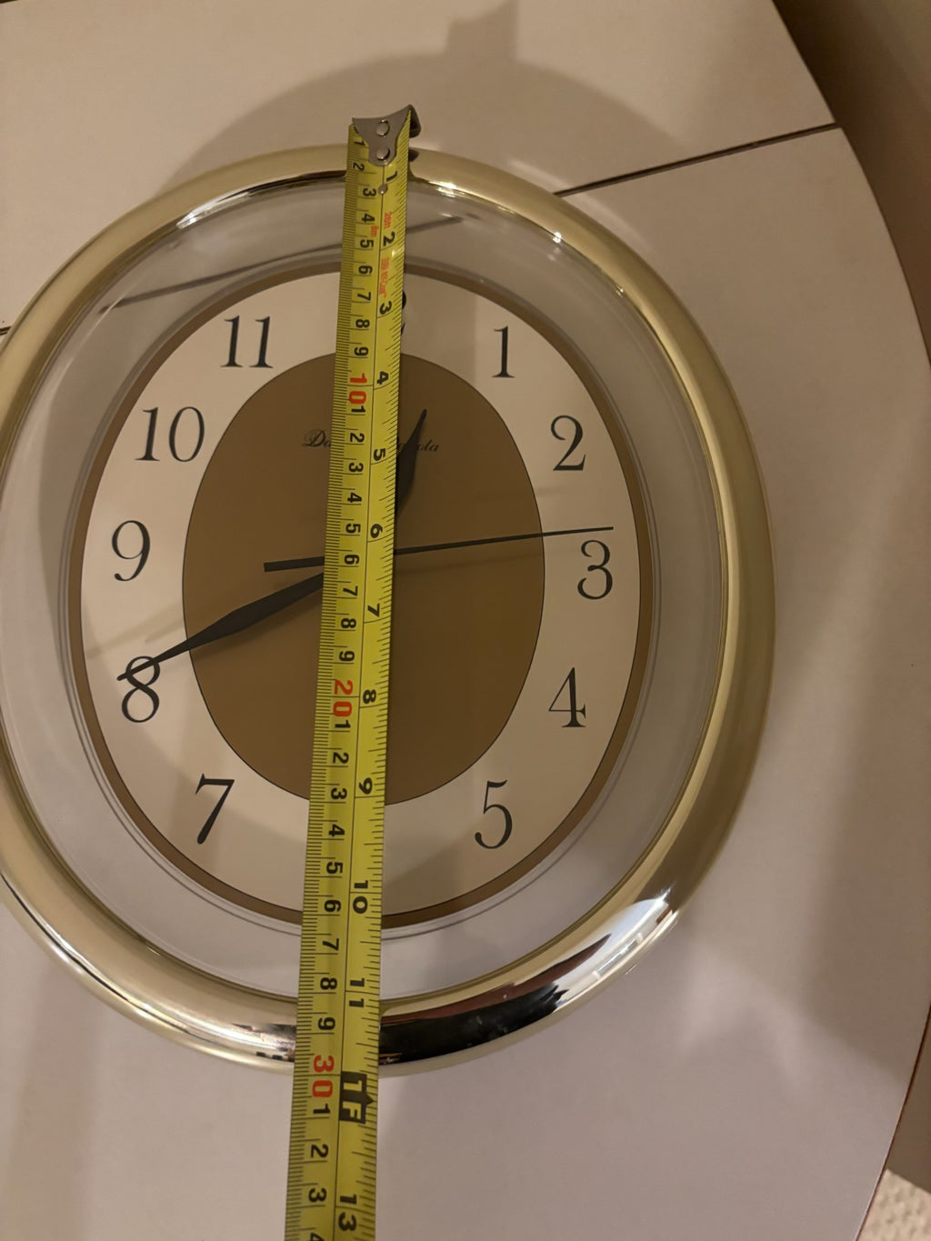 B216 Home Decor Grouping (wall clock and more)