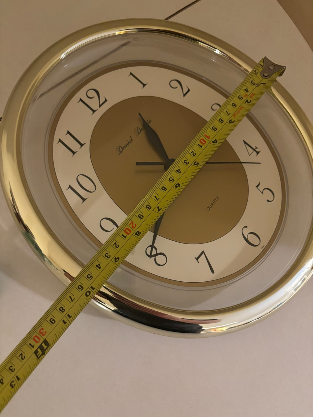 B216 Home Decor Grouping (wall clock and more)