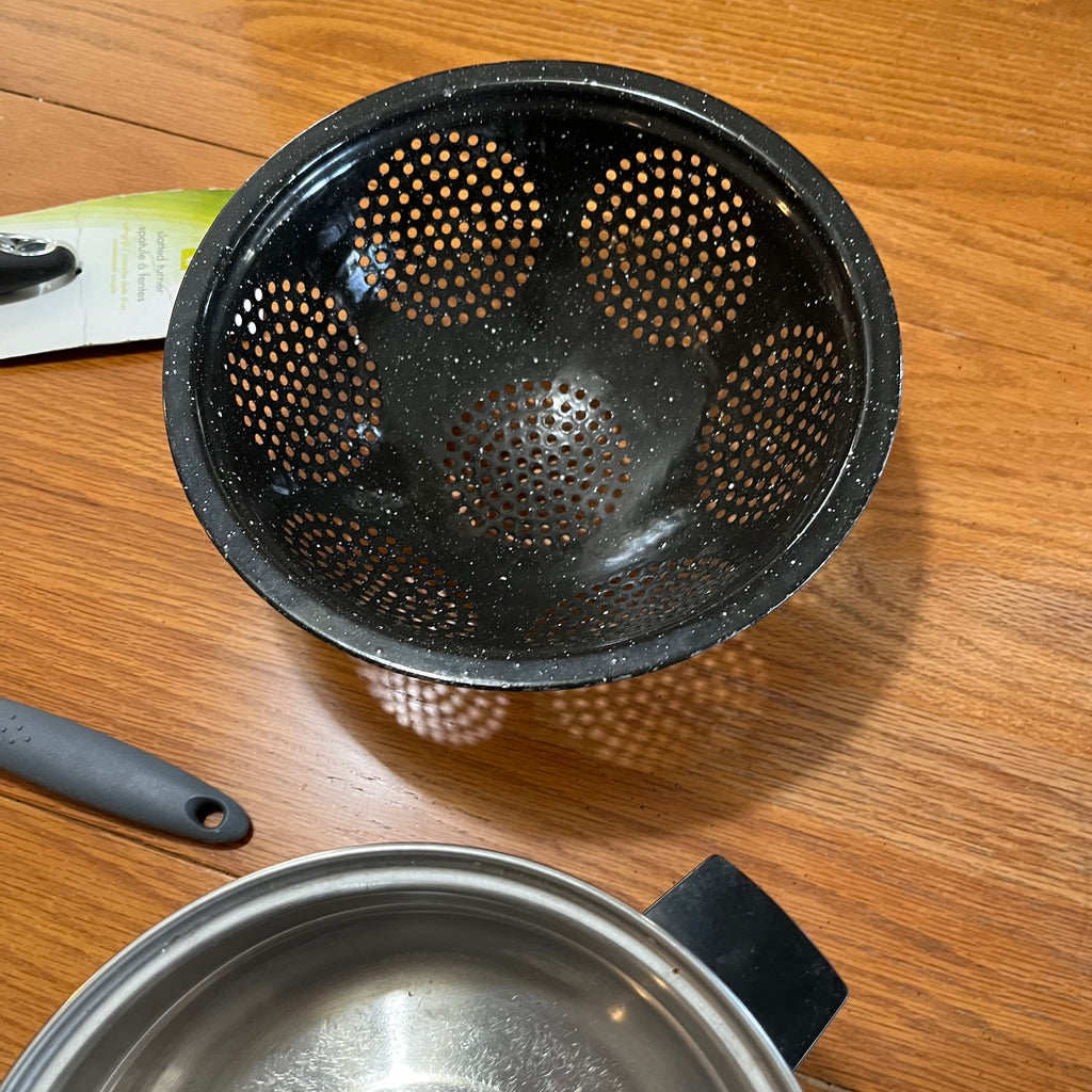 B313 Kitchen grouping (pots and more)