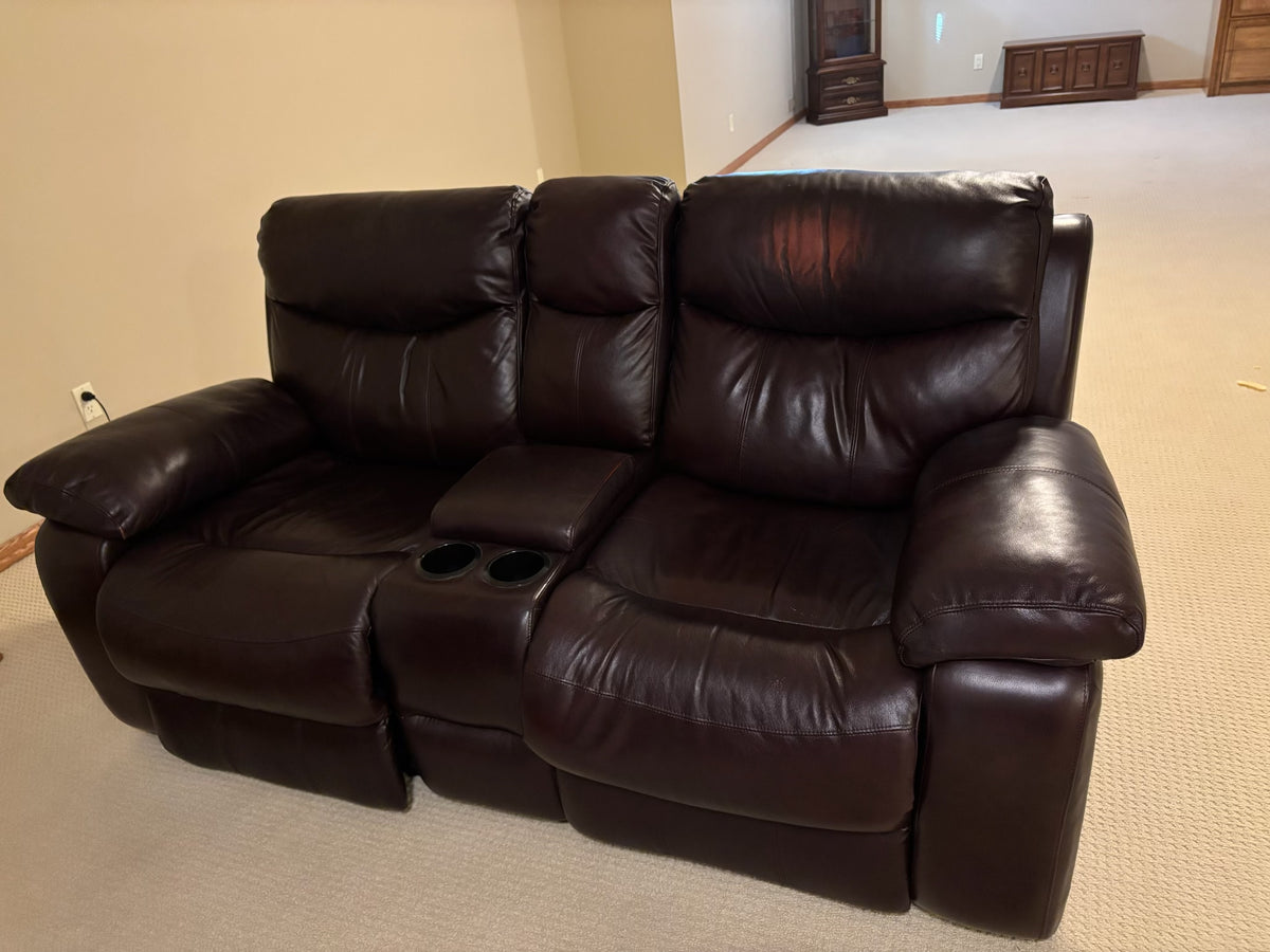 B227 Brown leather theatre reclining couch (some wear on headrest)