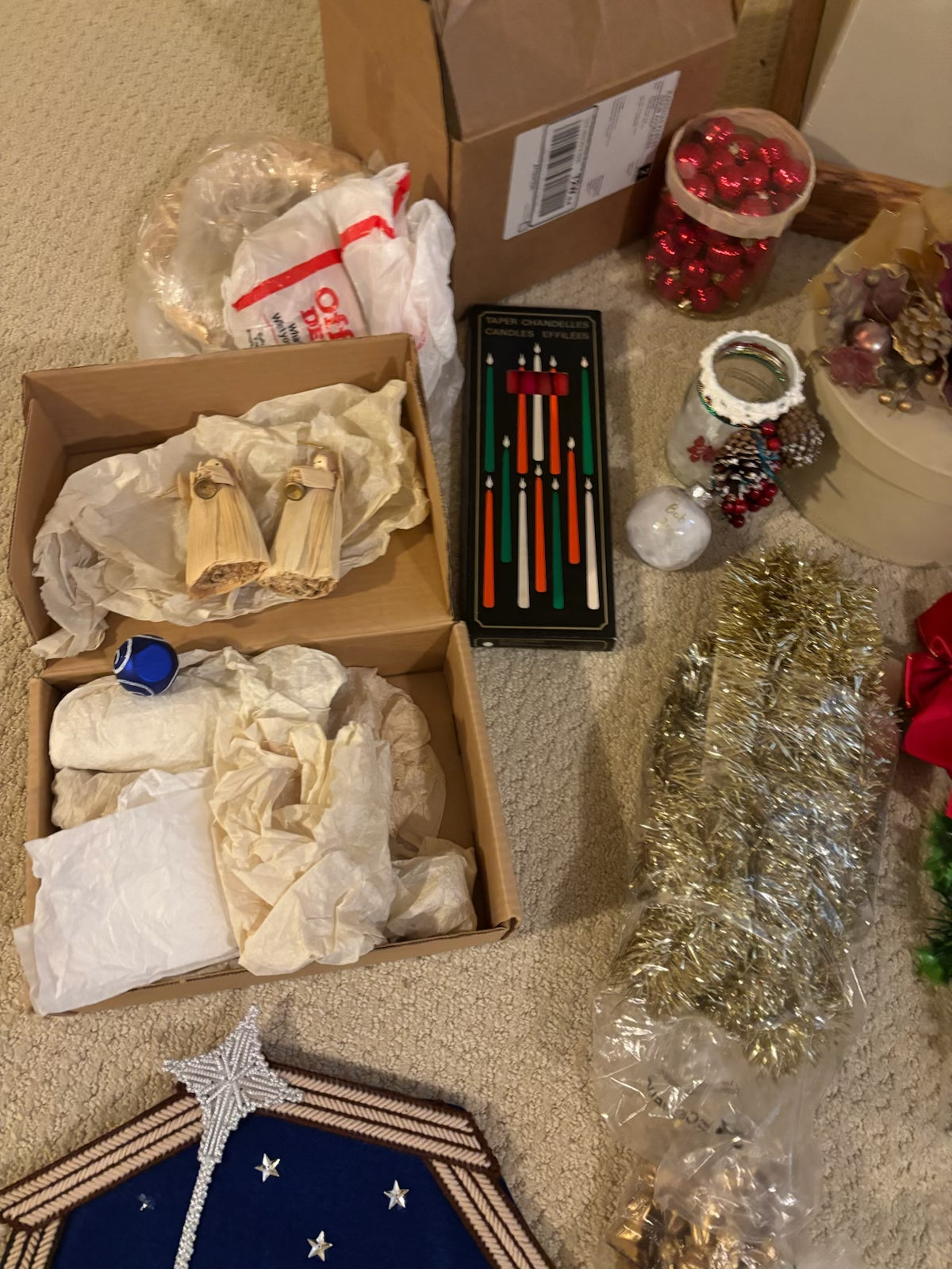 B230 Christmas Grouping (Nativity set and more)