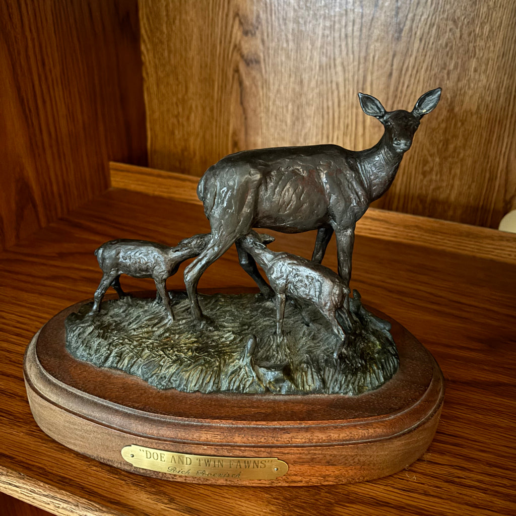 B103 Vintage bronze, "Doe and Twin Fawns" by Rick Roenisch with authentication