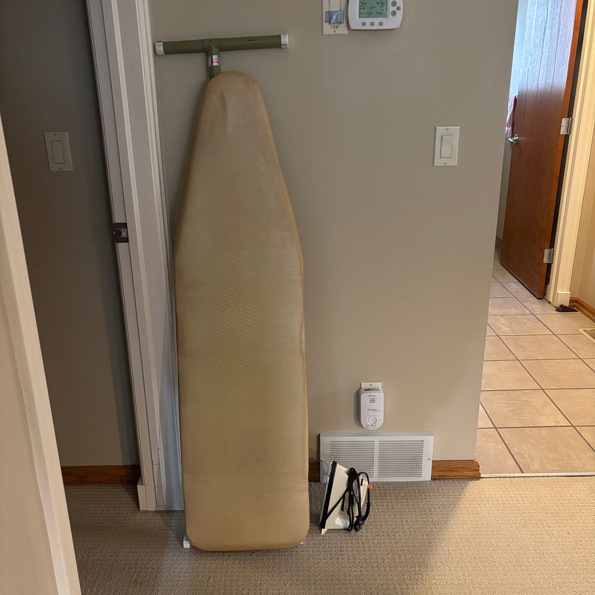 B105 Iron and Ironing Board Grouping