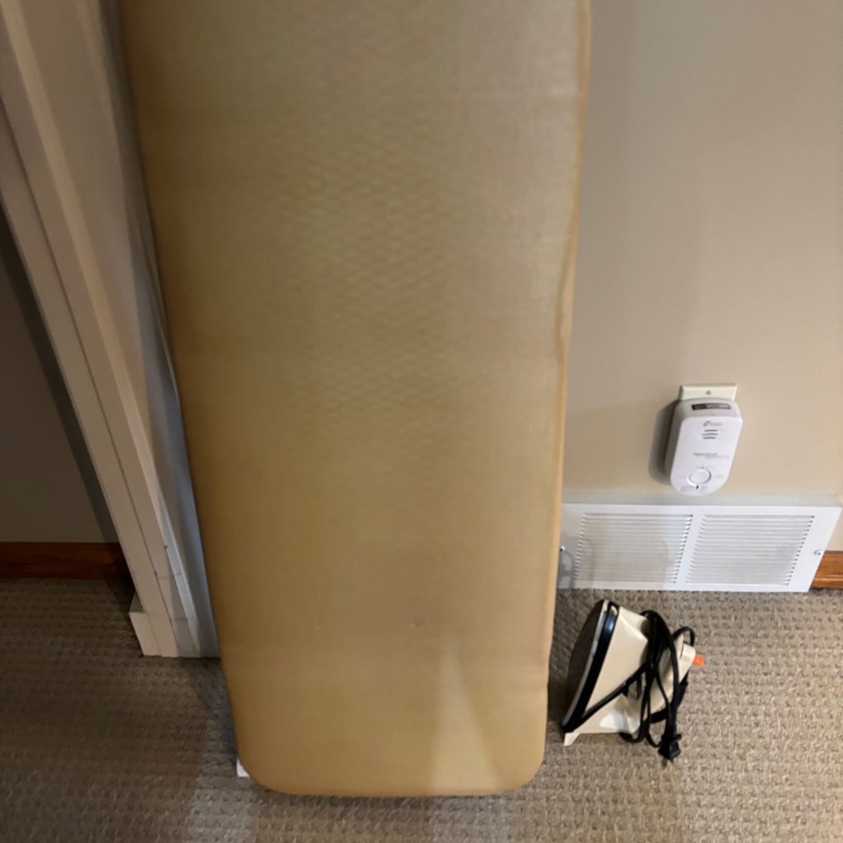 B105 Iron and Ironing Board Grouping