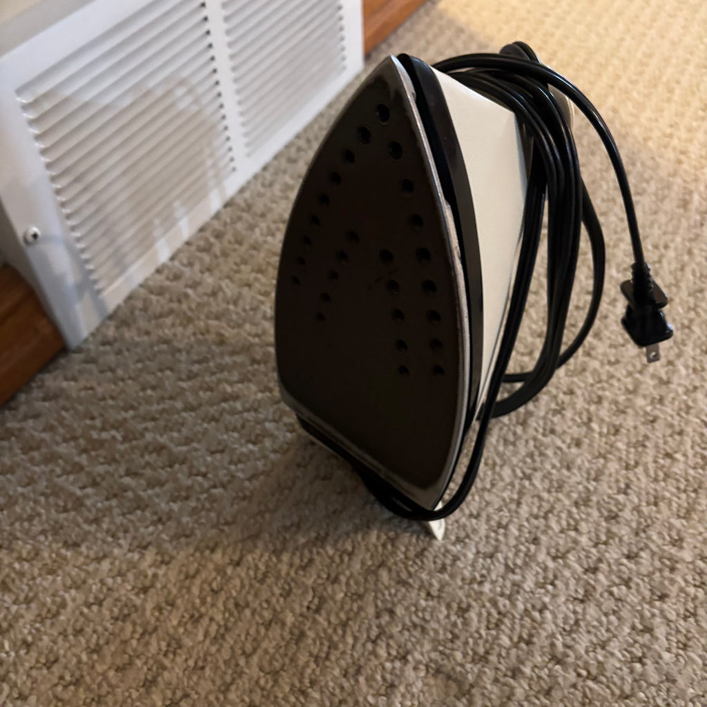 B105 Iron and Ironing Board Grouping