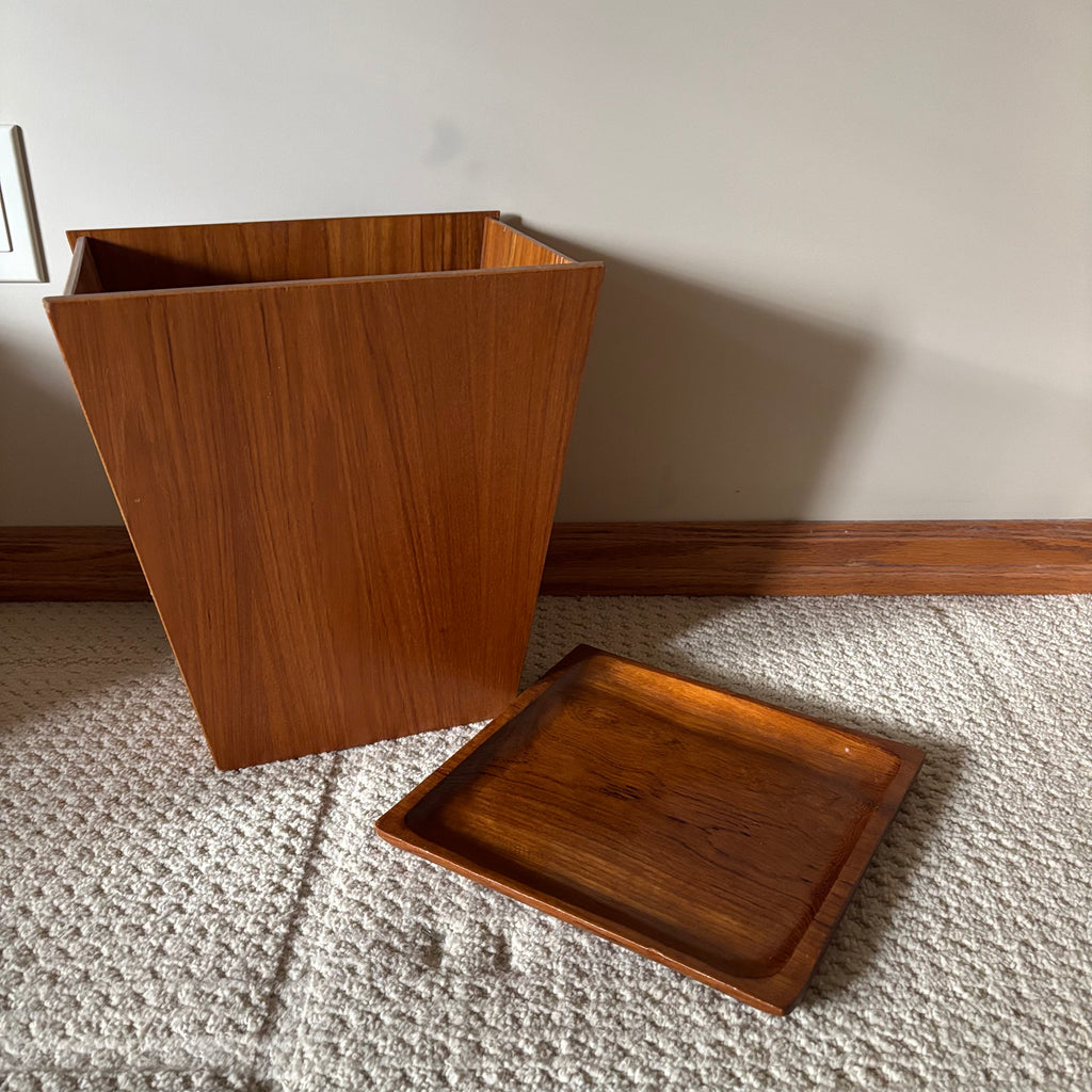B108 Mid century teak waste paper bin and tray