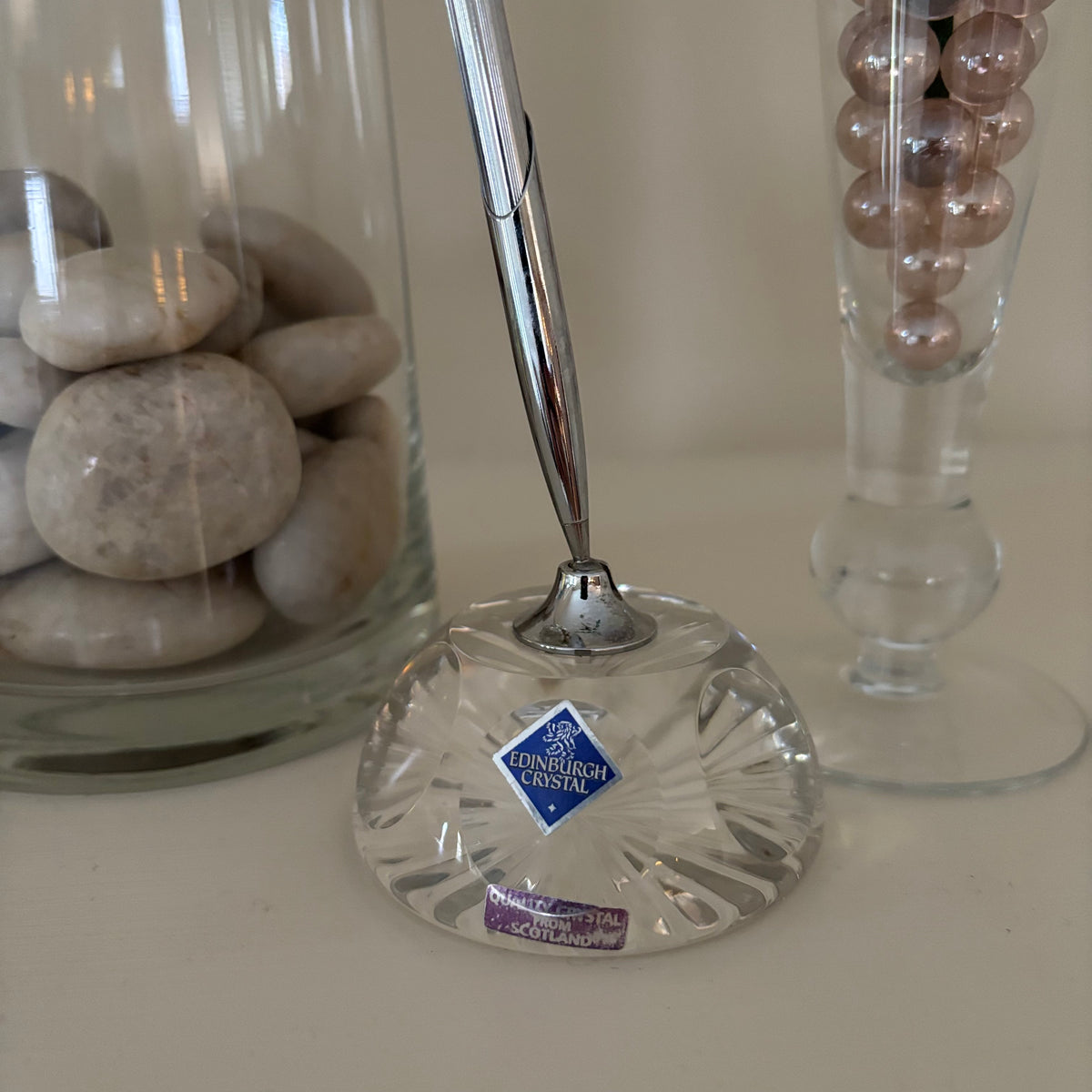 B112 Home Decor Grouping (glass vases and more)