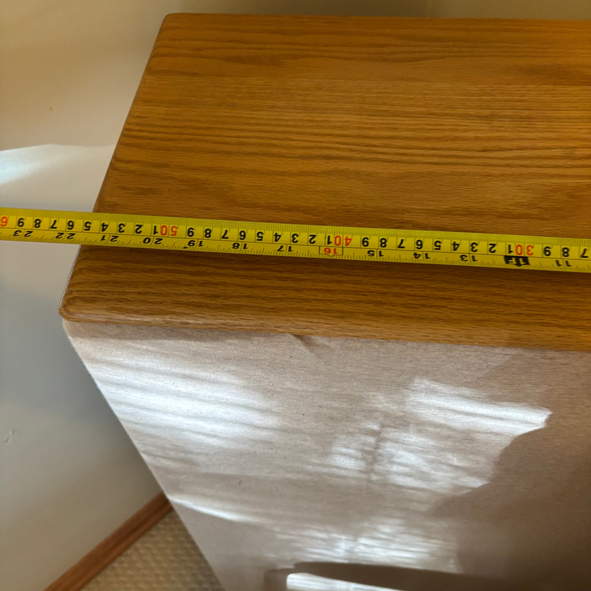 B116 Home Grouping (display stands with solid wood tops and more)