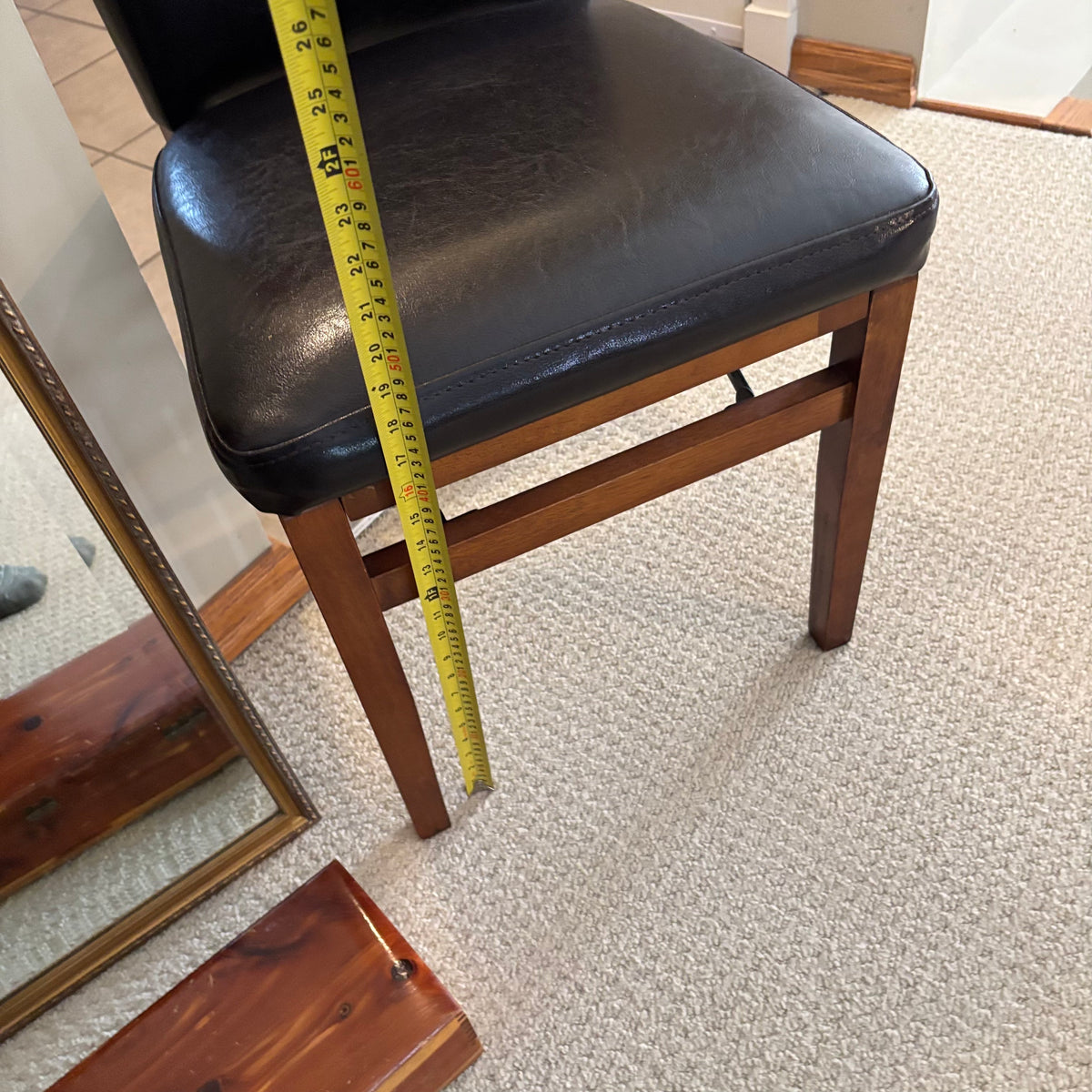 B117 Home Grouping (folding chair and more)