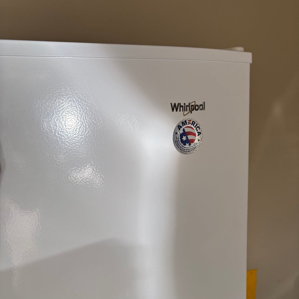 B120 Whirlpool upright freezer (manufacturer in 2021)