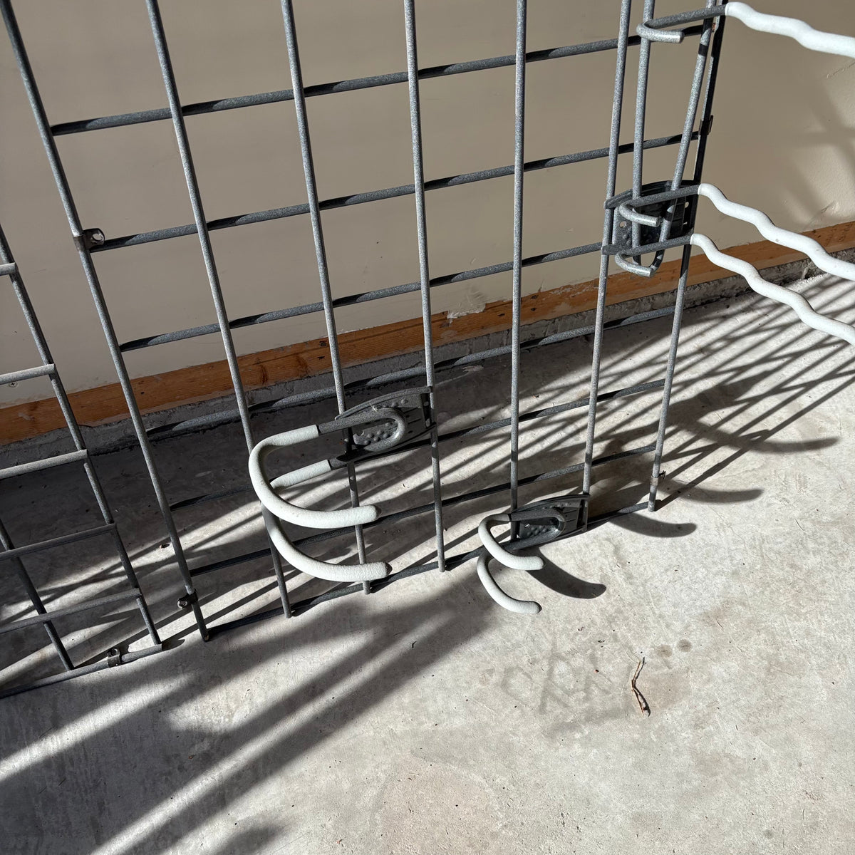 B123 Metal Grid Wall Racks Grouping