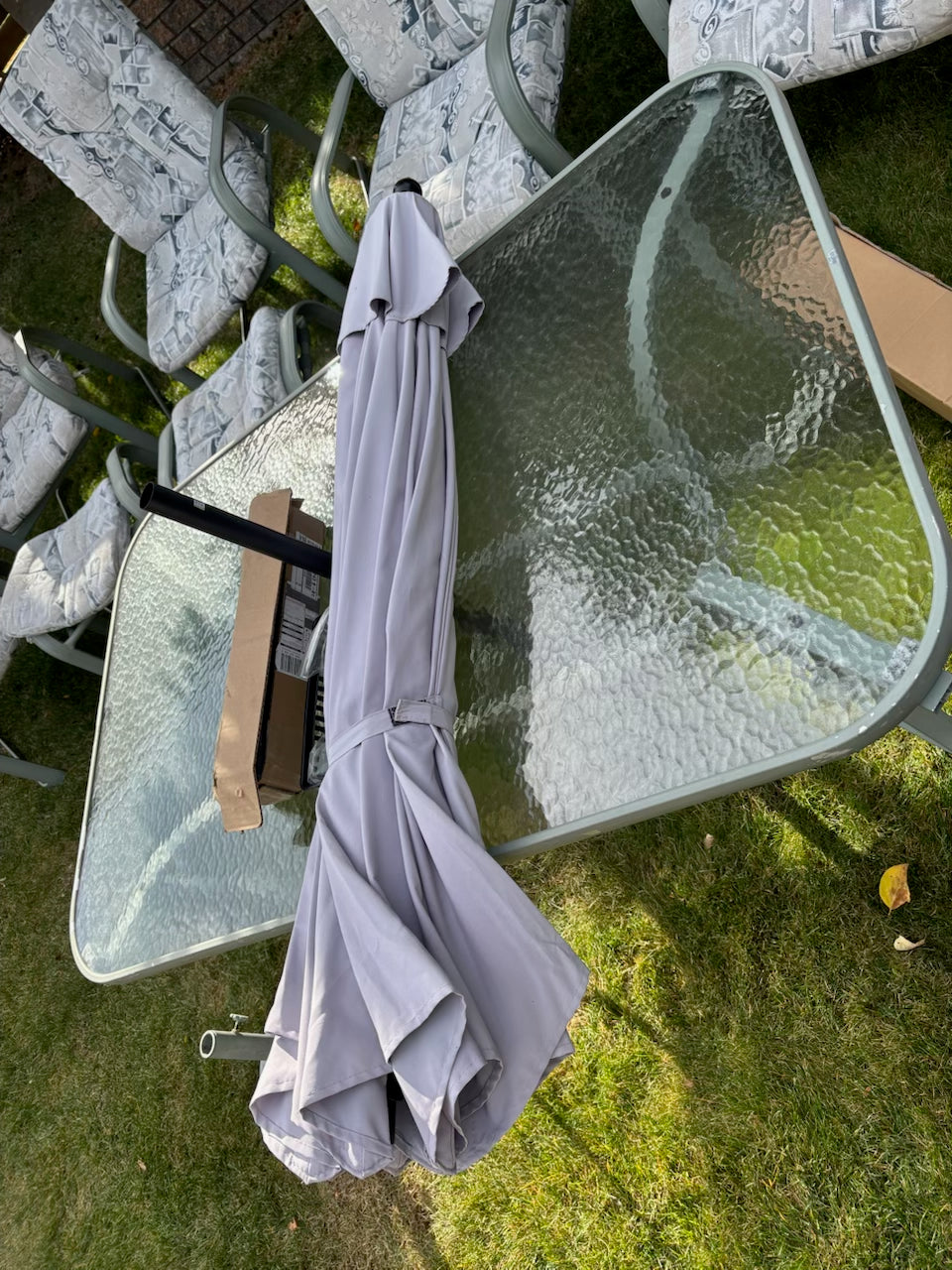 D205 Patio Grouping (chairs, table and more)