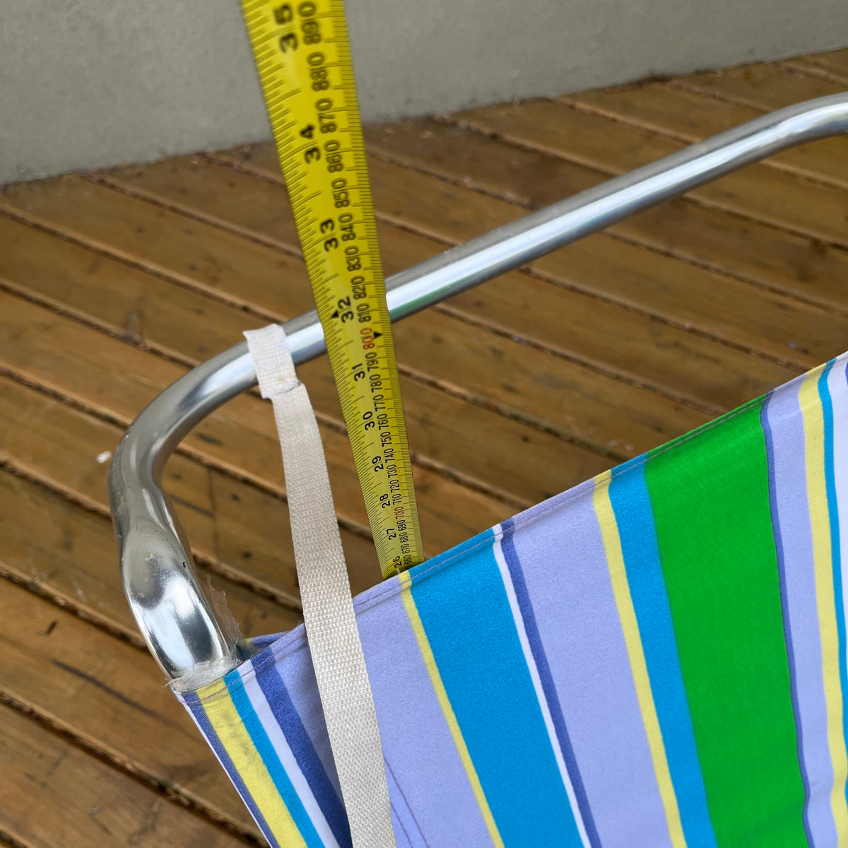 D304 Yard Grouping (beach chairs and more)
