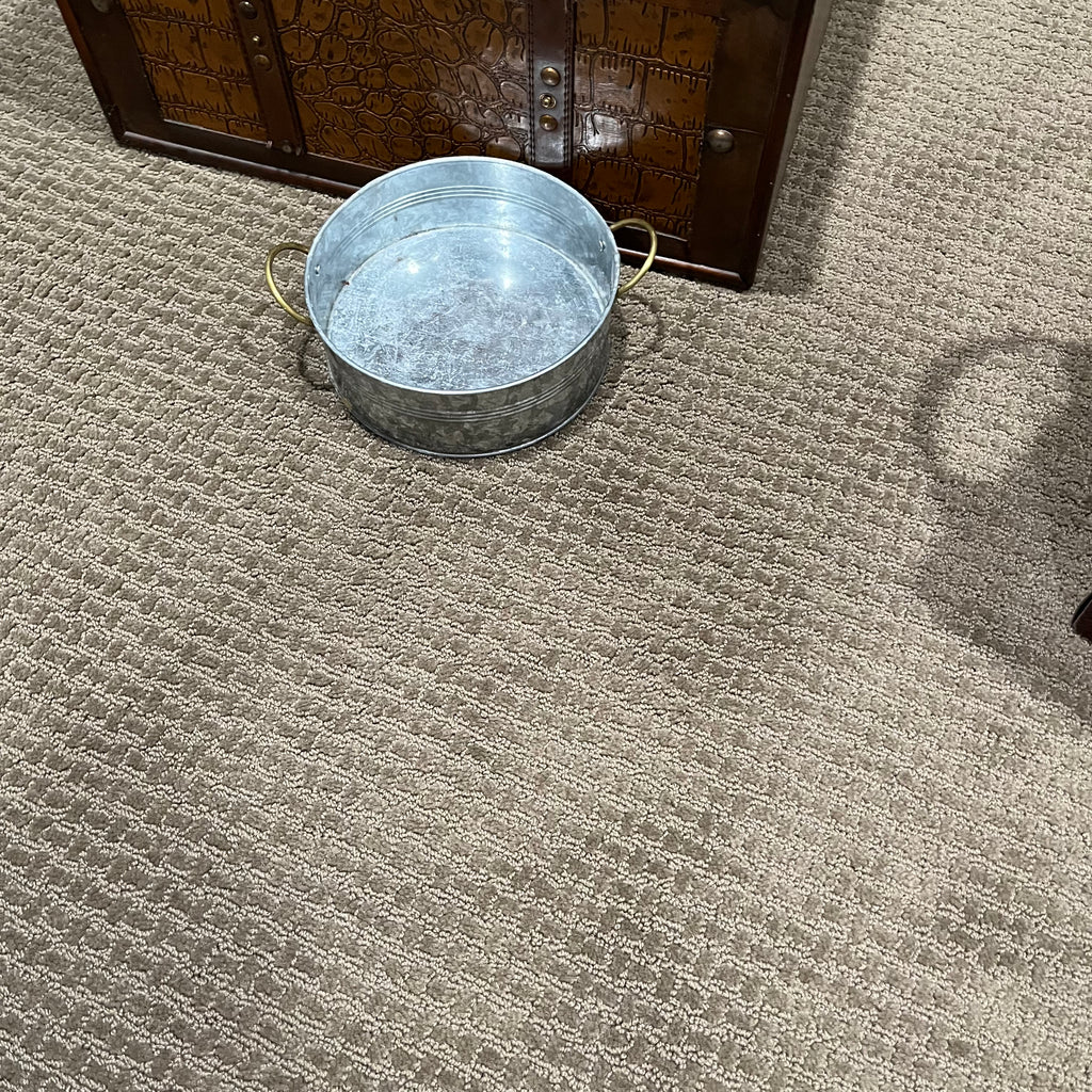D308 Home Grouping (decorative chest and more)