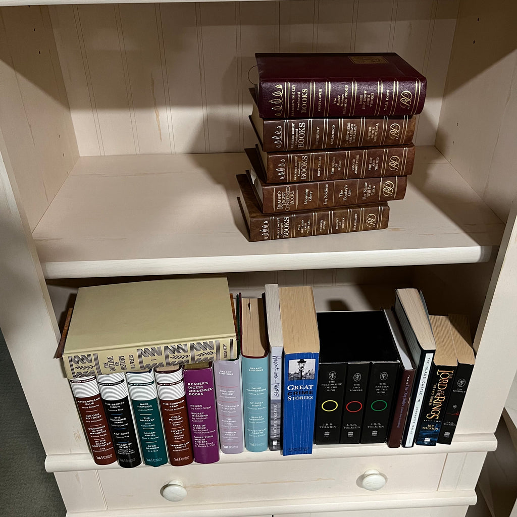 D318 Vintage Book Lot (condensed books and more)
