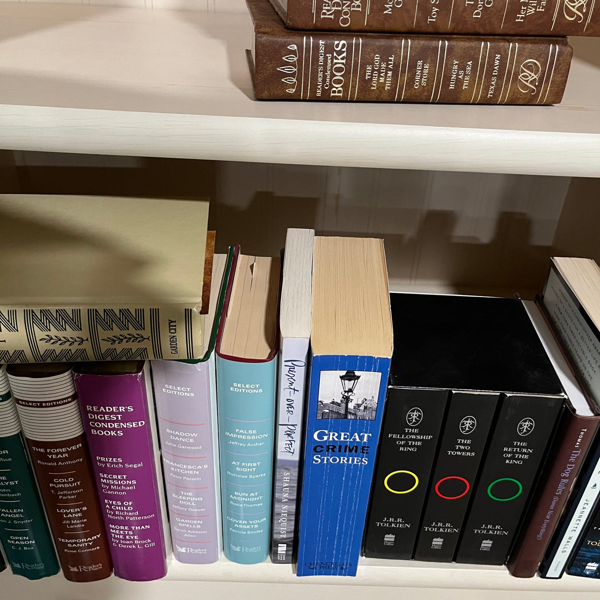 D318 Vintage Book Lot (condensed books and more)