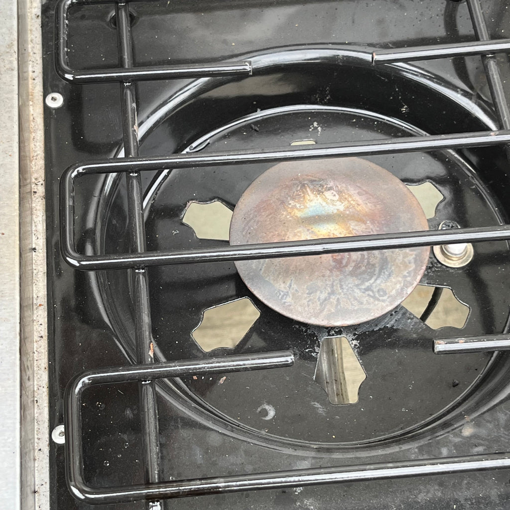 D327 Stainless steel Kenmore propane BBQ (comes with two propane tanks and cover)