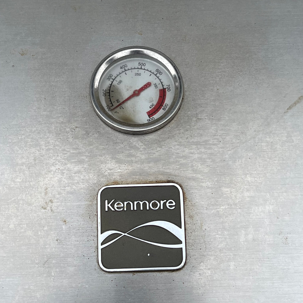 D327 Stainless steel Kenmore propane BBQ (comes with two propane tanks and cover)