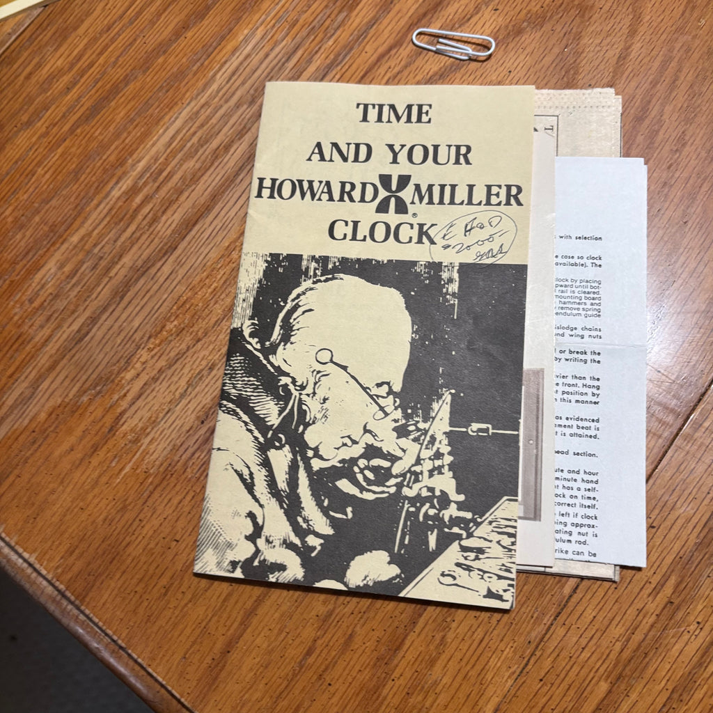 B100 Vintage Howard Millar Grandfather Clock (in excellent working condition) **SEE FULL DESCRIPTION
