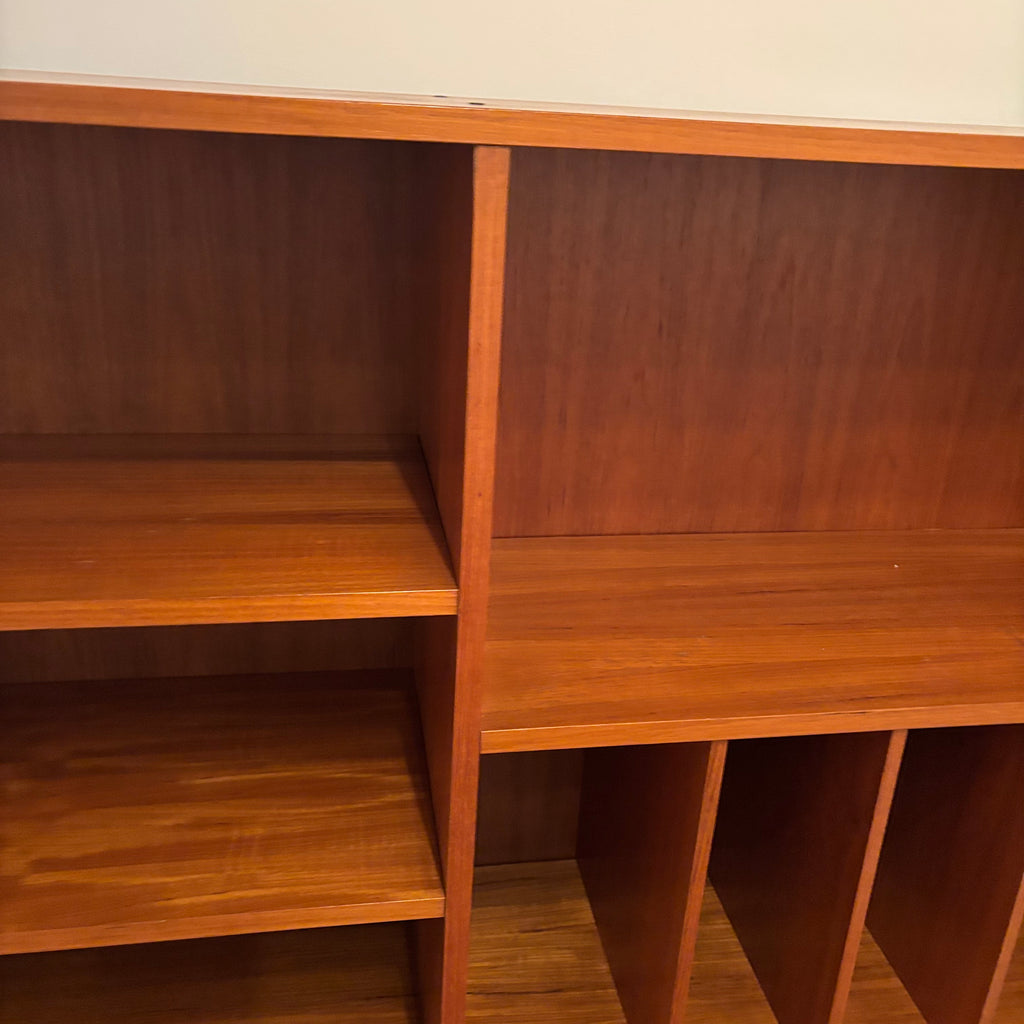 R100 SOLID TEAK MADE IN DENMARK UPPER HUTCH (42" X 40" X 12")
