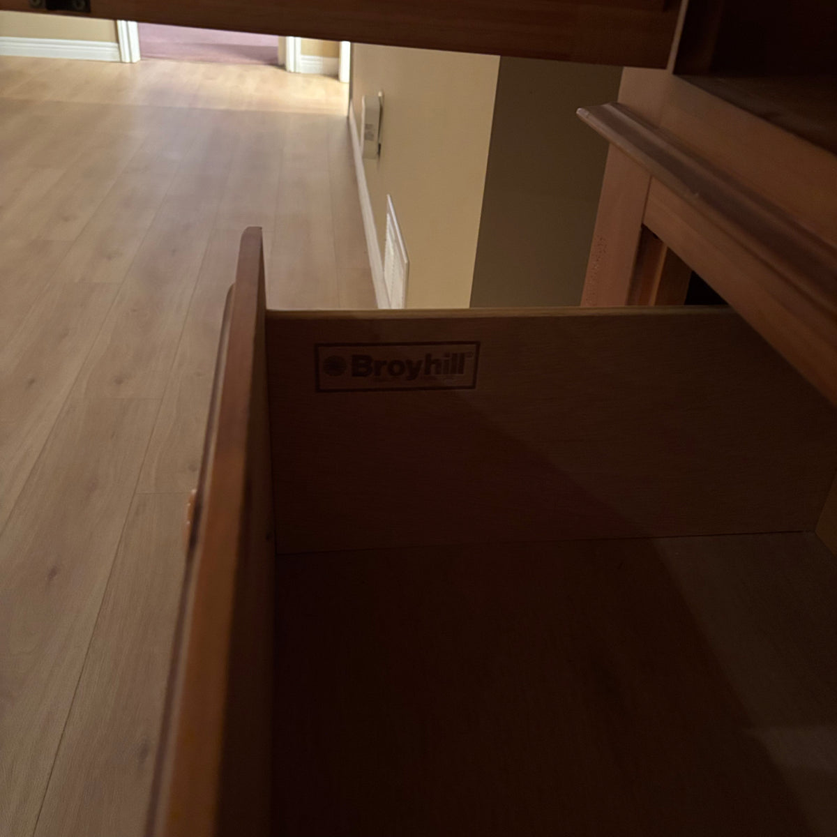 R106 SOLID PINE ARMOUR WITH SHELVES AND 2 DRAWERS (62" X 38" X 20")