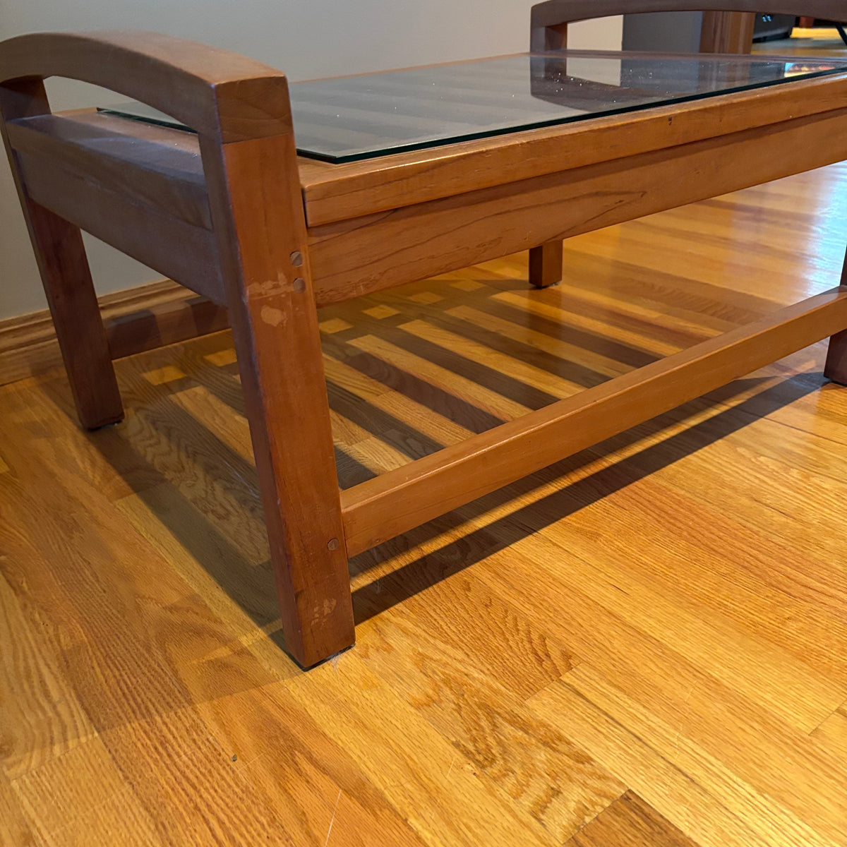 R115 Mid Century slatted wood end table