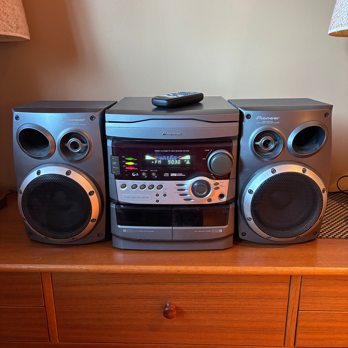 R116A Pioneer Stereo (model XP-A330)***see full description